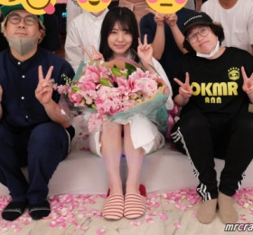 츠보미 은퇴작 촬영 완료, 우에하라 아이도 축하차 촬영장 방문