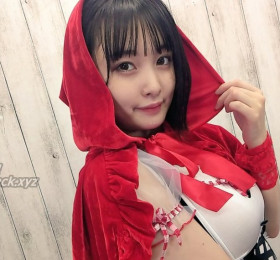 아카네 스즈, 소속사 이적으로 '타케다 리오'로 활동명 변경