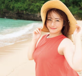 '39세' 이소야마 사야카, 6년만에 그라비아 화보집 발매