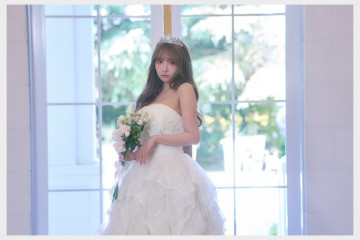 미카미 유아 웨딩 드레스로 중대 발표! AV 은퇴 후 첫 사진집 발매 소식에 많은 팬들 낚여..