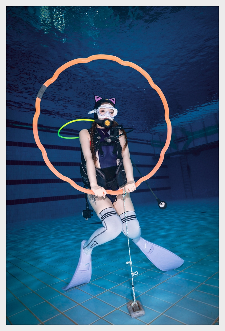 손예은 웹화보 DJAWA 'Swimming Lessons : Underwater' 맛보기 - 모델 손예은