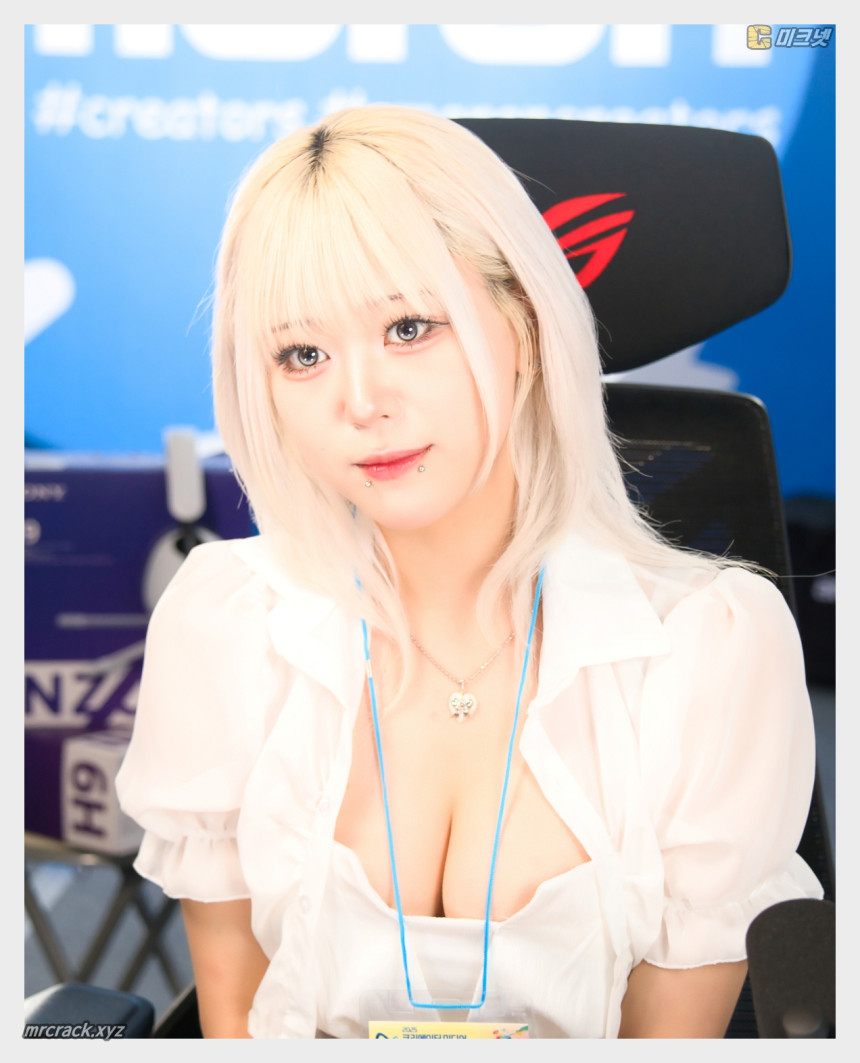 코스어 쿠라맛챠 직찍