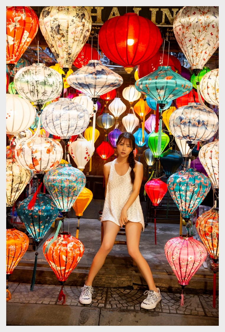 전 NMB48 시로마 미루, 신작 화보집 'MERCI' 발매 결정! '인생 최대 노출 화보집이 될 예정' + 사진><br style=