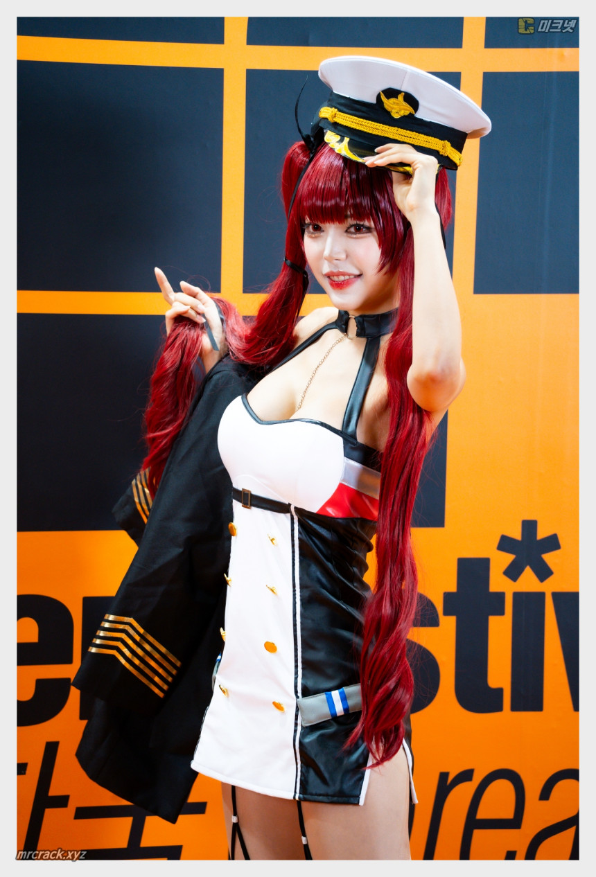 유수정 직찍 원더 페스티벌 2025 코리아 250803 - 모델 유수정 