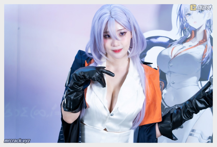 셀포 직찍 2025 코믹월드 SUMMER 신월동행 부스 250719 - 코스어 셀포