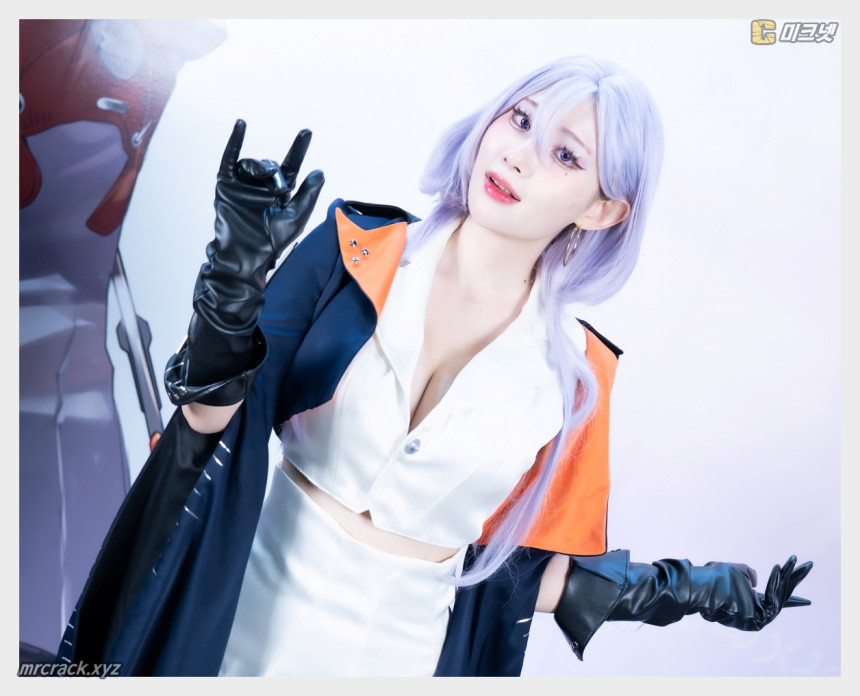 셀포 직찍 2025 코믹월드 SUMMER 신월동행 부스 250719 - 코스어 셀포