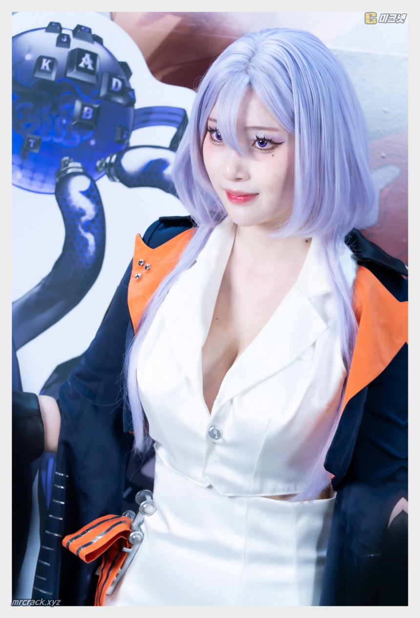 셀포 직찍 2025 코믹월드 SUMMER 신월동행 부스 250719 - 코스어 셀포