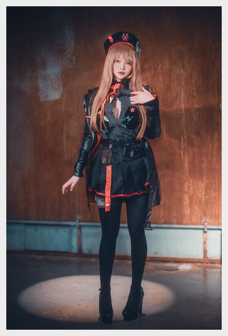 소이밀크 DJAWA 'Nikke : Emma' 웹화보 맛보기 - 모델 소이밀크