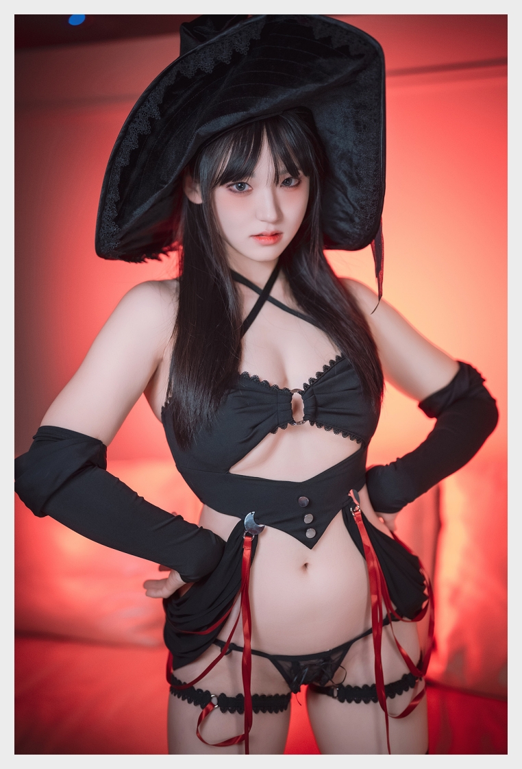 헨둥 웹화보 DJAWA 'Moonlit Witch & Demon Princess' 맛보기 - 모델 헨둥