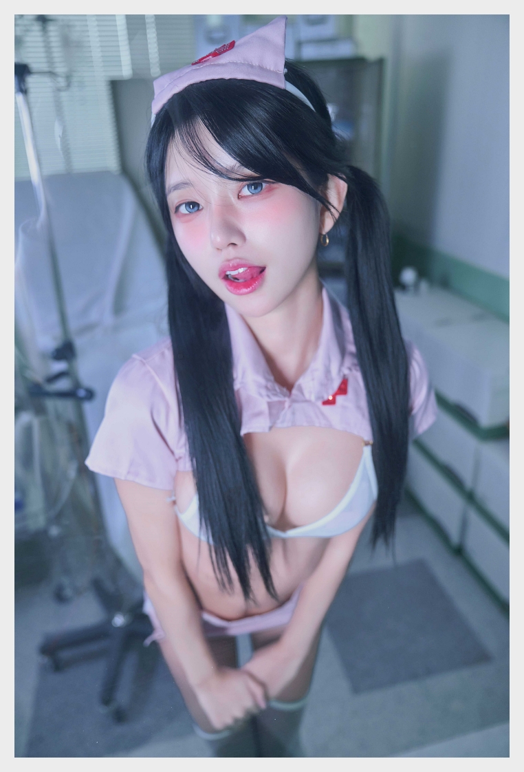 최솜이 웹화보 HEROVIA 'ERO-ŇURSE' 맛보기 - 모델 최솜이