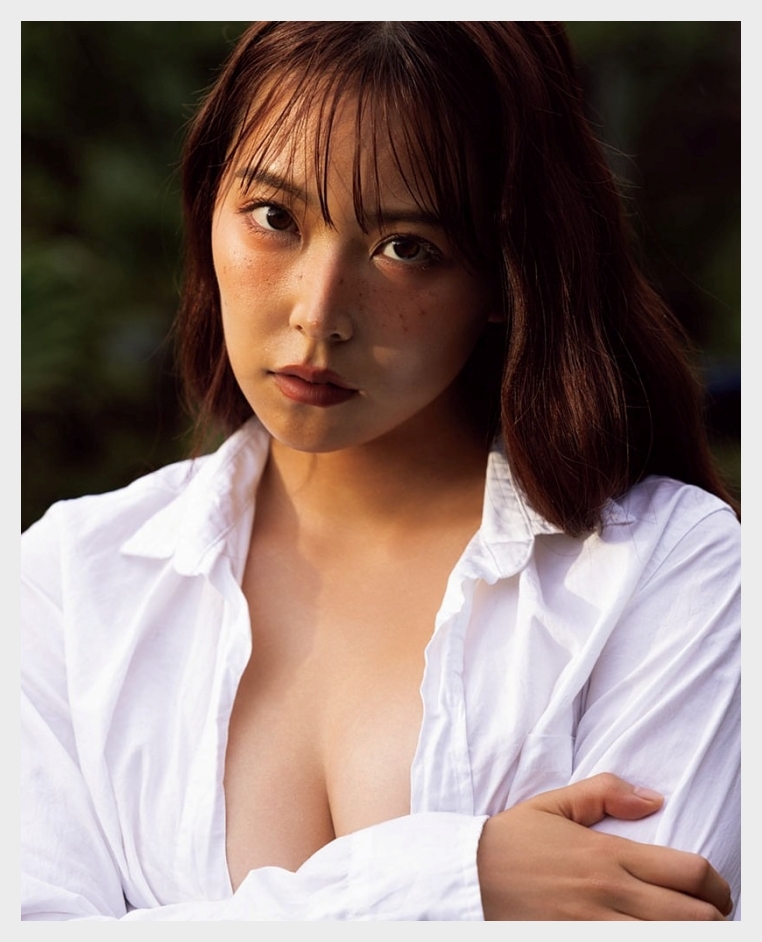 시로마 미루 영 챔피언 2025년 23호 그라비아 맛보기 - 白間美瑠