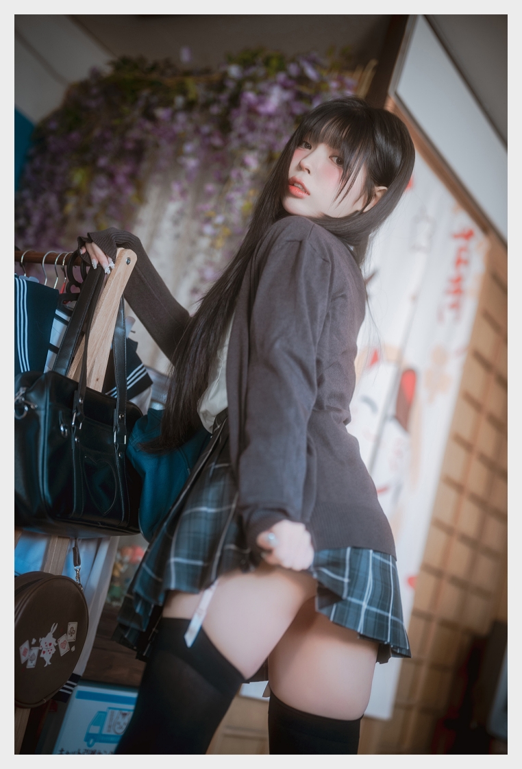 김유디 DJAWA 'Knotting Class #9' 웹화보 맛보기 - 모델 김유디