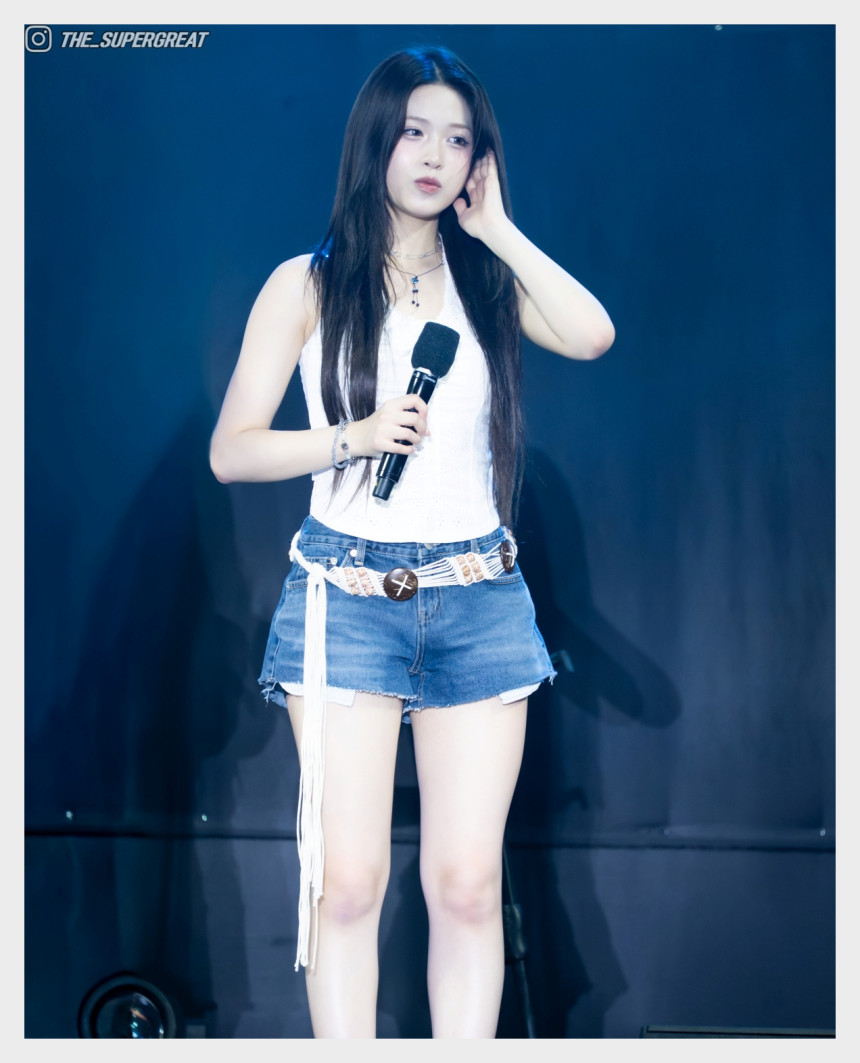 리센느 제나 2025 여르미오페스티벌 250816 직찍