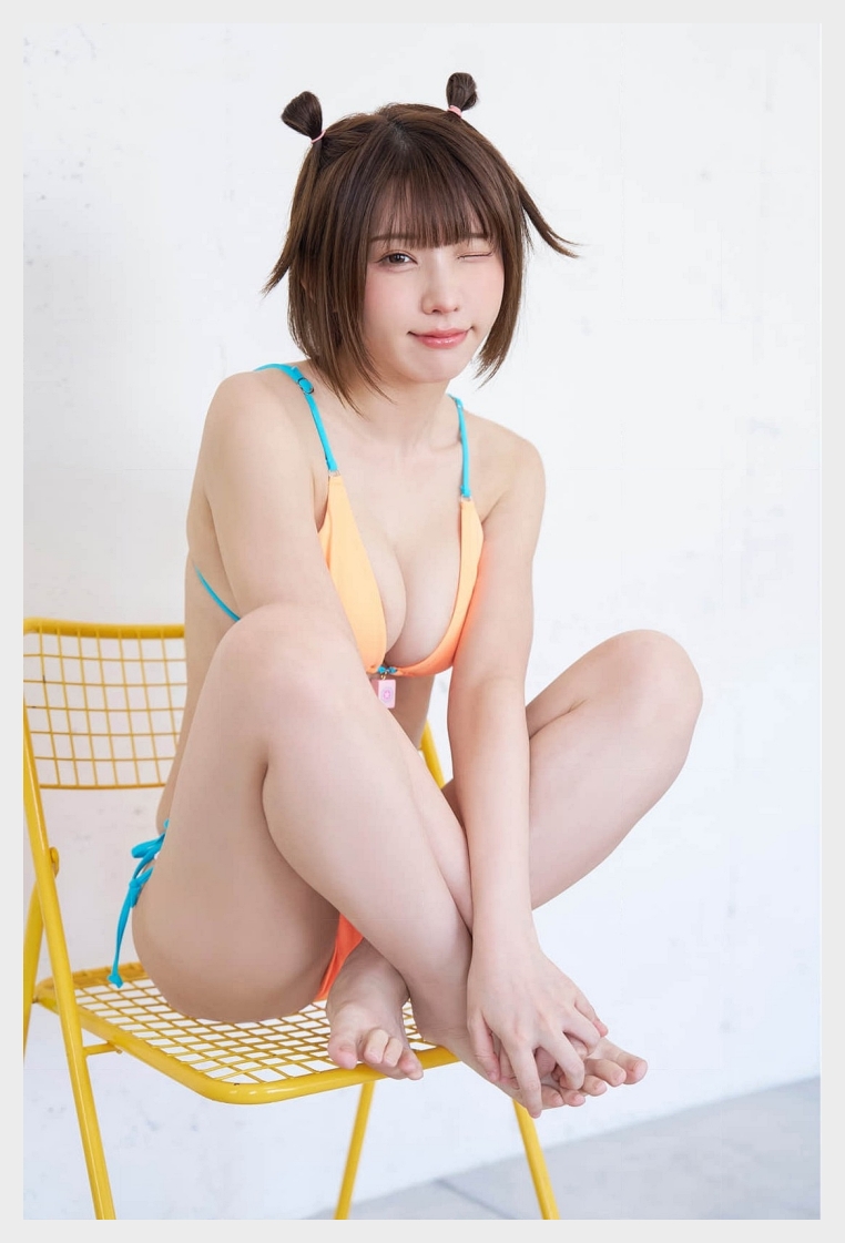 에나코 만화 액션 디지털 사진집 清く、熱く。 그라비아 맛보기 - えなこ