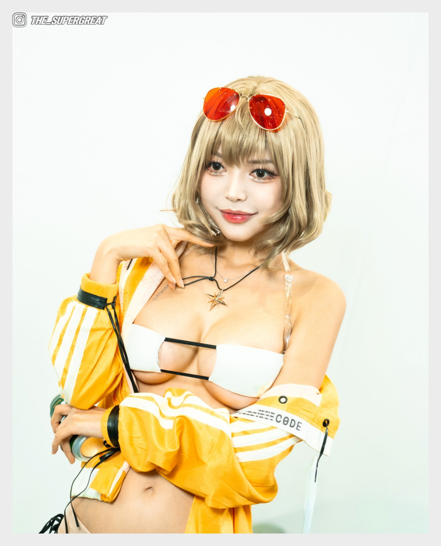 유수정 2025 서울팝콘 250914 코스커넥트 부스 직찍 - 모델 유수정