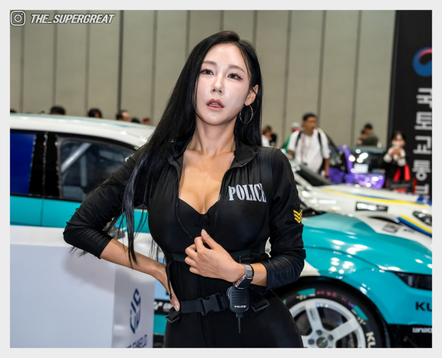 꽃태희 2025 오토살롱테크코리아 저스트 쉴드 부스 250920 직찍 - 모델 꽃태희