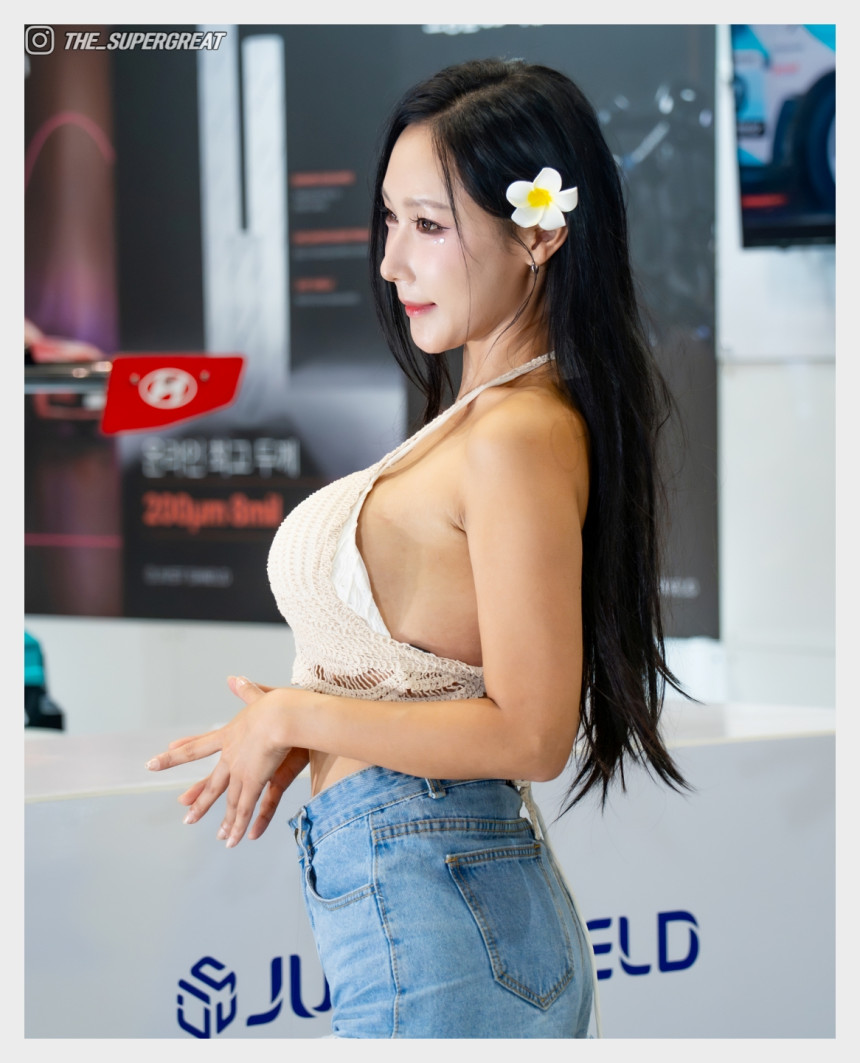 꽃태희 2025 오토살롱테크코리아 저스트 쉴드 부스 250920 직찍 - 모델 꽃태희