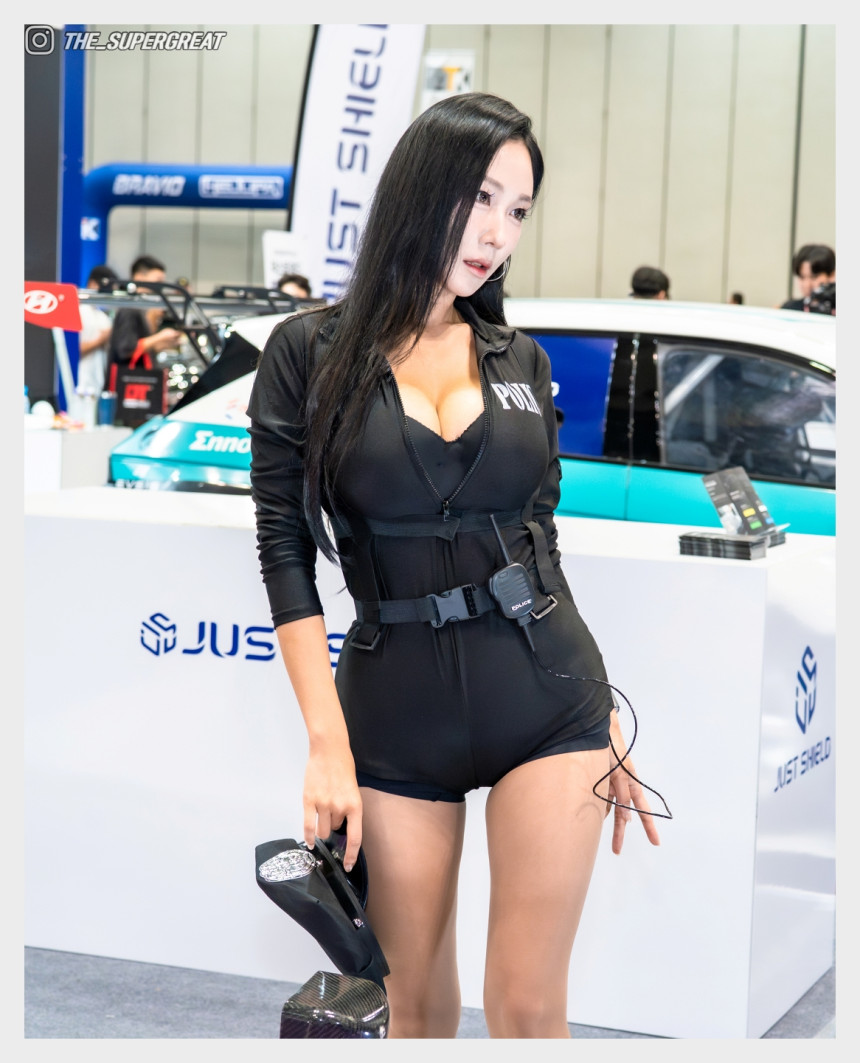 꽃태희 2025 오토살롱테크코리아 저스트 쉴드 부스 250920 직찍 - 모델 꽃태희