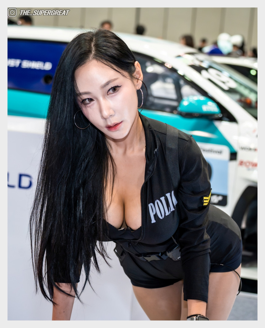 꽃태희 2025 오토살롱테크코리아 저스트 쉴드 부스 250920 직찍 - 모델 꽃태희