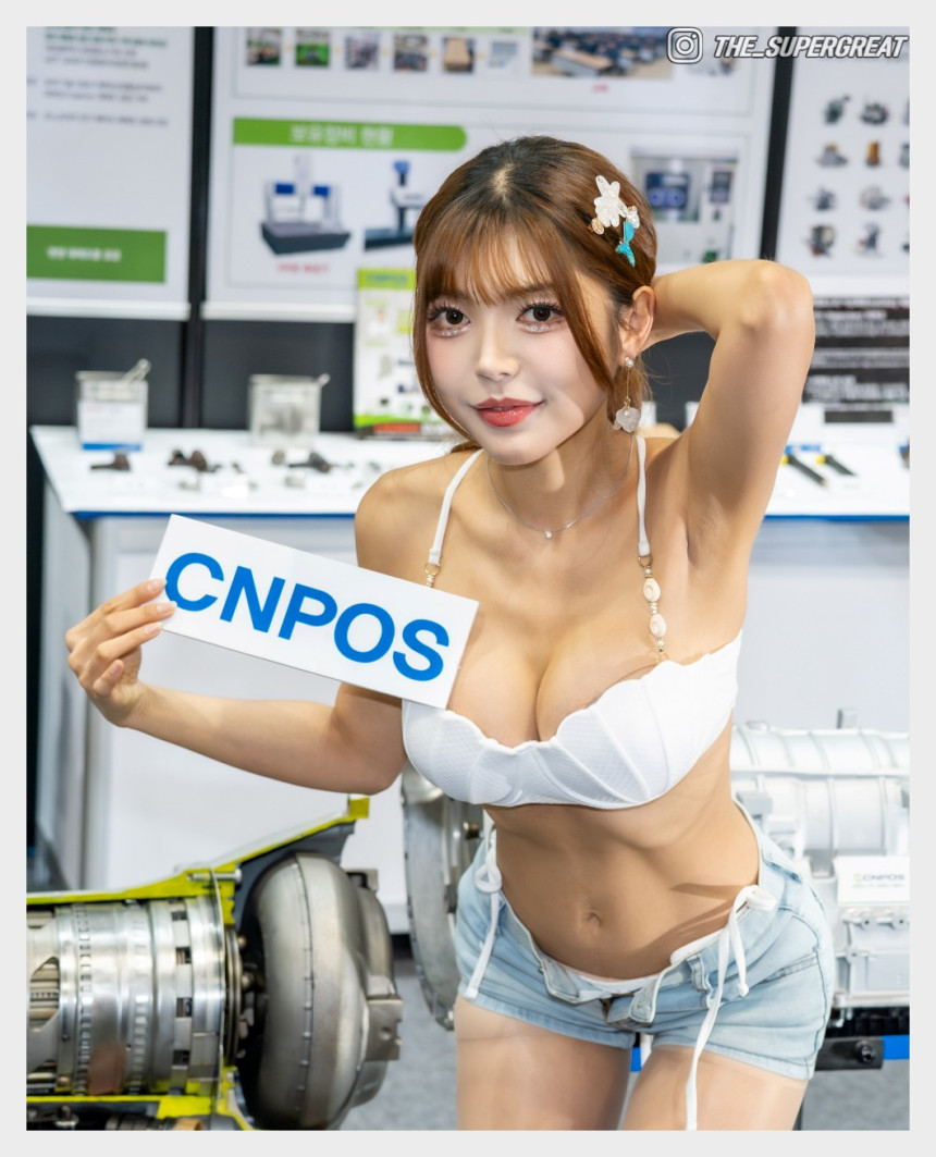 유수정 직찍 2025 오토살롱테크코리아 씨엔포스 부스 250920 - 모델 유수정 - 27