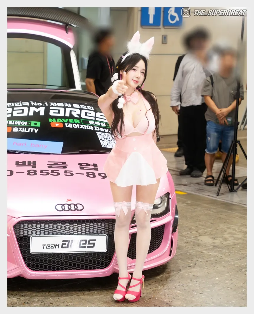 반하리 직찍 2025 오토살롱테크코리아 250921 - 모델 반하리 - 15