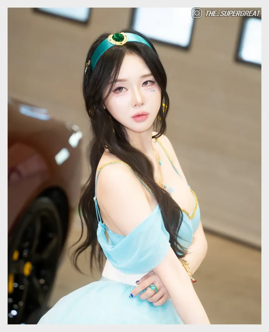 반하리 직찍 2025 오토살롱테크코리아 250921 - 모델 반하리 - 35