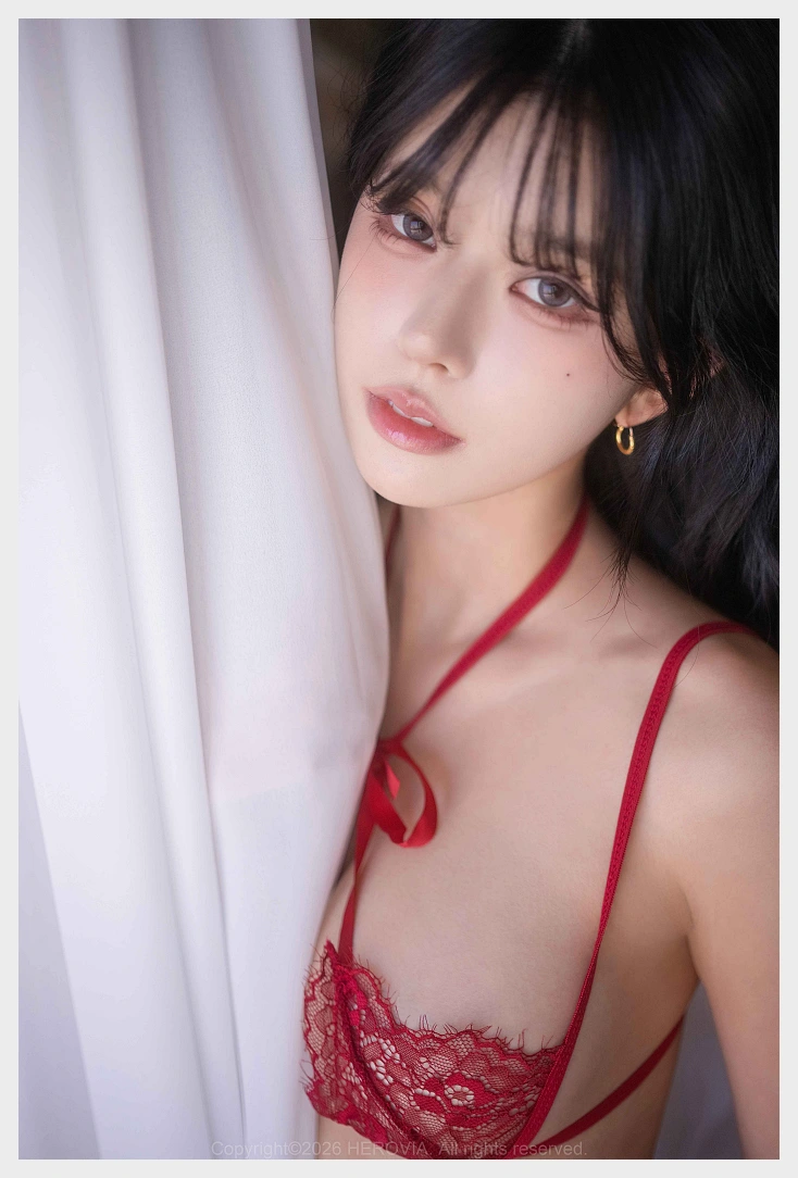 최솜이 HEROVIA SOME in RED 웹화보 맛보기 - 크리에이터 최솜이 - 3