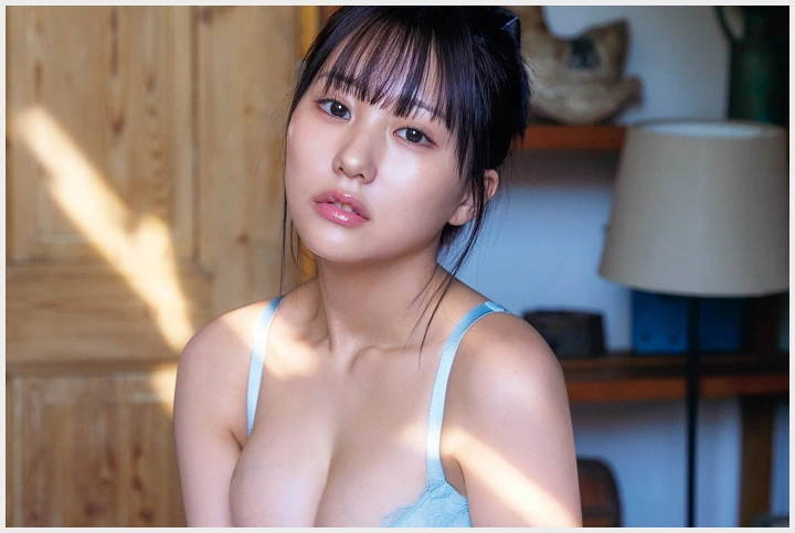 타나카 미쿠, 역대급 노출 도전 "아끼고 싶지 않았다"… 배우 활동 중에도 그라비아 고집하는 이유 - 1