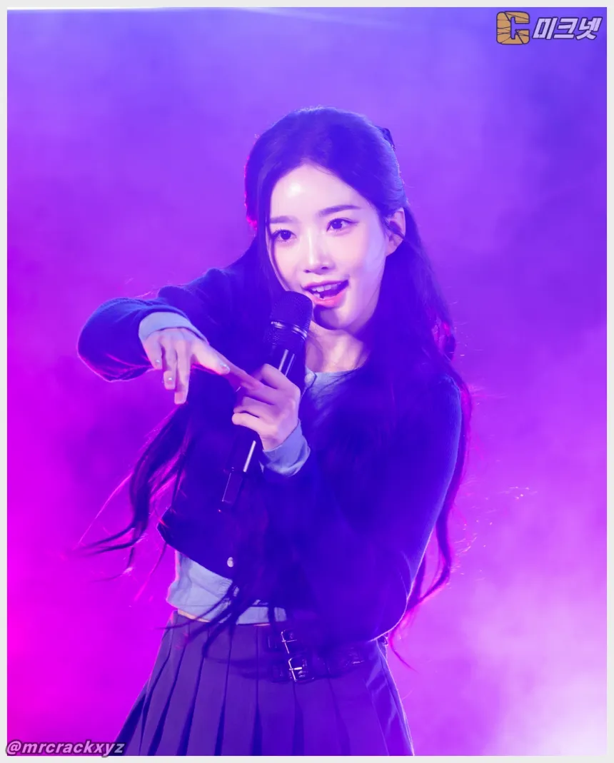 트리플에스 김유연 직찍 2025 수원 청소년 대축제 251025 - 트리플에스 김유연 - 6