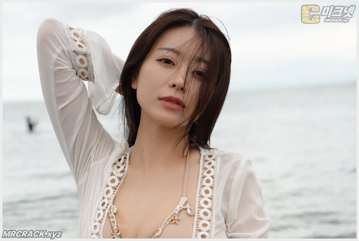 유부녀 AV 배우 시노하라 이요가 털어놓은 데뷔 비화와 \'원팀\'이 된 가족.. "남편은 아직 모른다" - 1