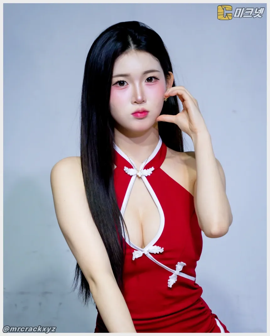하윤 직찍 하윤 프라이빗 쇼 1 260502 - 모델 하윤 - 8