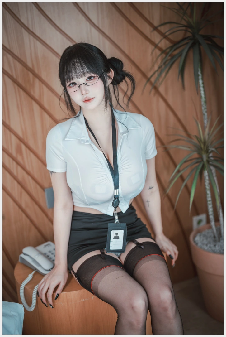 노아 웹화보 DJAWA \'Office Bound\' 맛보기 - 모델 노아 - 3 노아 웹화보 DJAWA \'Office Bound\' 맛보기 - 모델 노아 - 3