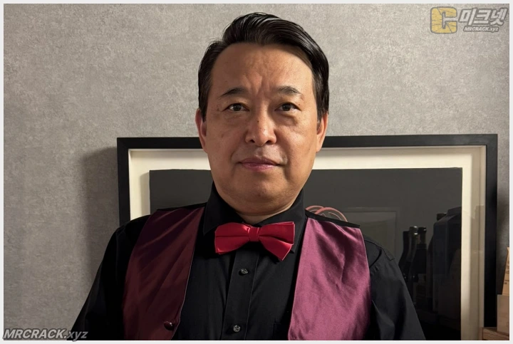 요시무라 타쿠, AV 업계 인력난 경고.. "모자이크 작업 일손 부족, 신작 감축 위기" - 1